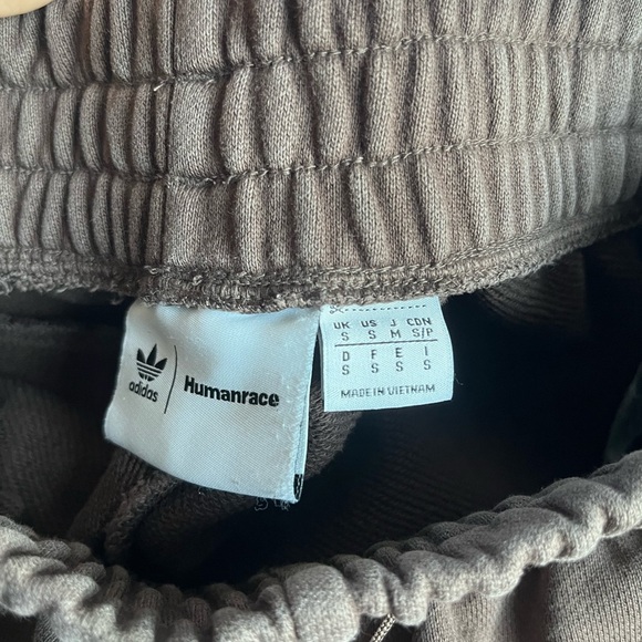 ADIDAS X PHARRELL WILLIAMS BASICS SWEATPANTS - Picture 16 of 16